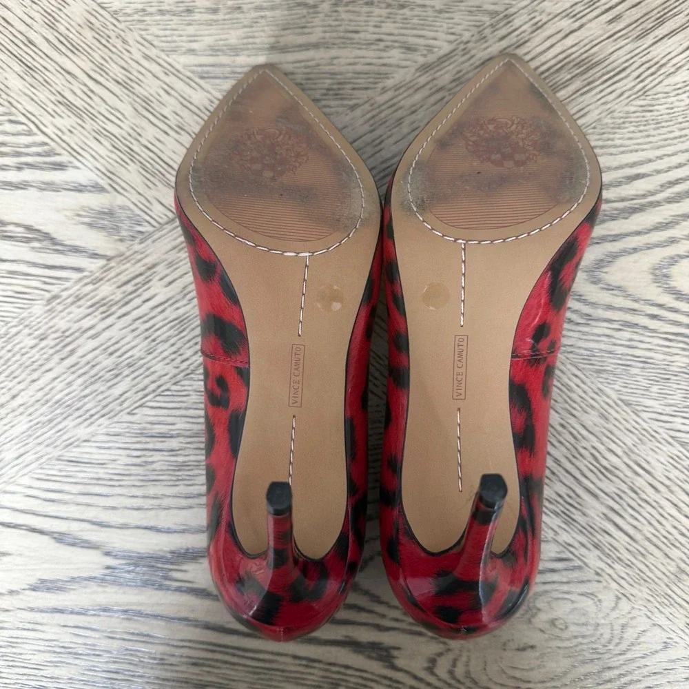Vince Camuto Leopard Stiletto Patent Treesha Red Black Pointed Toe Size 8.5 M 39